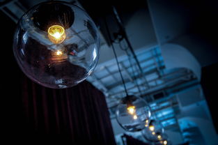 四川比特币矿场遭遇断电,电力冲击与行业转型的启示 四川比特币矿场遭遇断电,电力冲击与行业转型的启示