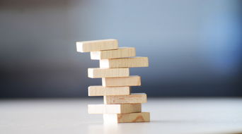 探析东芝,品牌定位与市场档次的深度解析 探析东芝,品牌定位与市场档次的深度解析