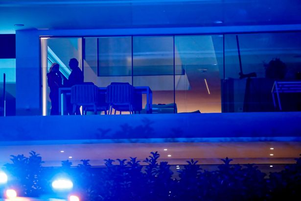 80后爸爸辅导作业气到心肌梗死,现代家庭教育的高压线 80后爸爸辅导作业气到心肌梗死,现代家庭教育的高压线