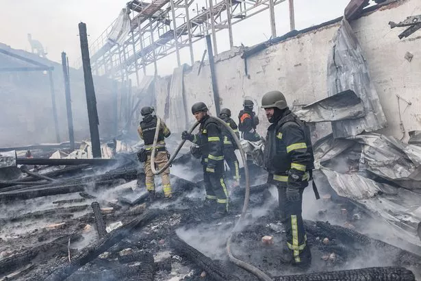 赌王三太四太罕见同框,豪门背后的温情与风云 赌王三太四太罕见同框,豪门背后的温情与风云