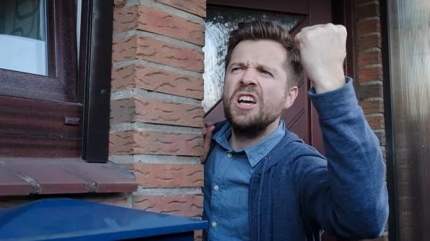 山东省委书记，发言时不要穿靴戴帽—提升政务沟通效率的艺术