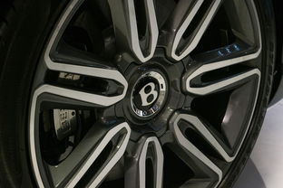 奢华与科技的碰撞,华为Mate10保时捷版的价格解析及价值探讨 奢华与科技的碰撞,华为Mate10保时捷版的价格解析及价值探讨